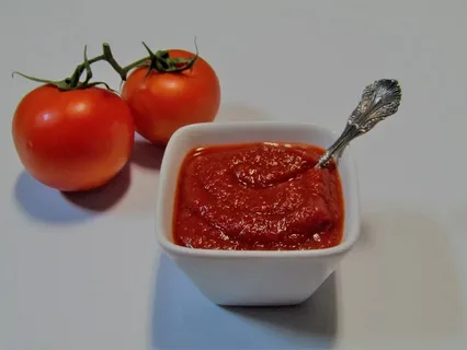 تصویر 3 از رب گوجه فرنگی چین چین قوطی فلزی پخت طولانی